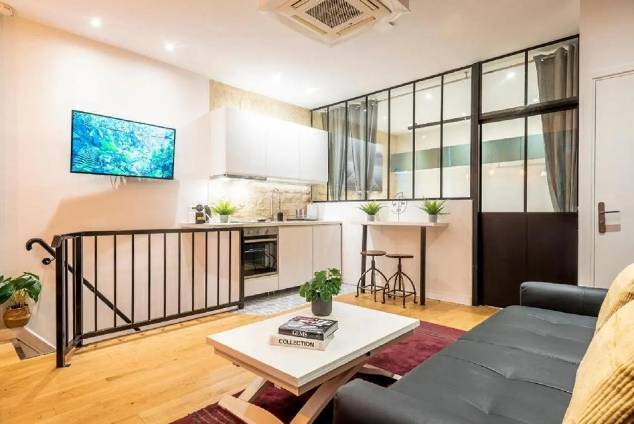 Apartamento 153 - Urban Pretty Flat In Center Of París 0*,  Francia